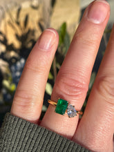 Load image into Gallery viewer, Emerald and Diamond &#39;Toi et Moi&#39; ring in 18ct Gold
